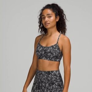 lululemon Flow Y Bra, Size 6, Black Floral Multi, NWOT